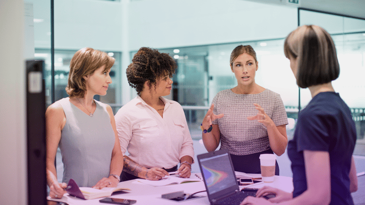 Design Beyond Screens: Crafting UX and Interaction for the AR Era